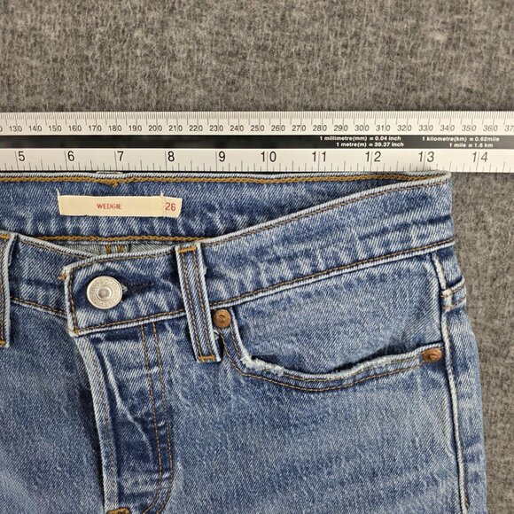 Levis Wedgie Tapered Jeans Womens 26x27 Blue Medium Wash Slim Stretch - Picture 8 of 14